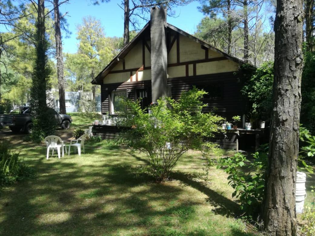 Cabana En Carilo Βίλα Εξωτερικό φωτογραφία